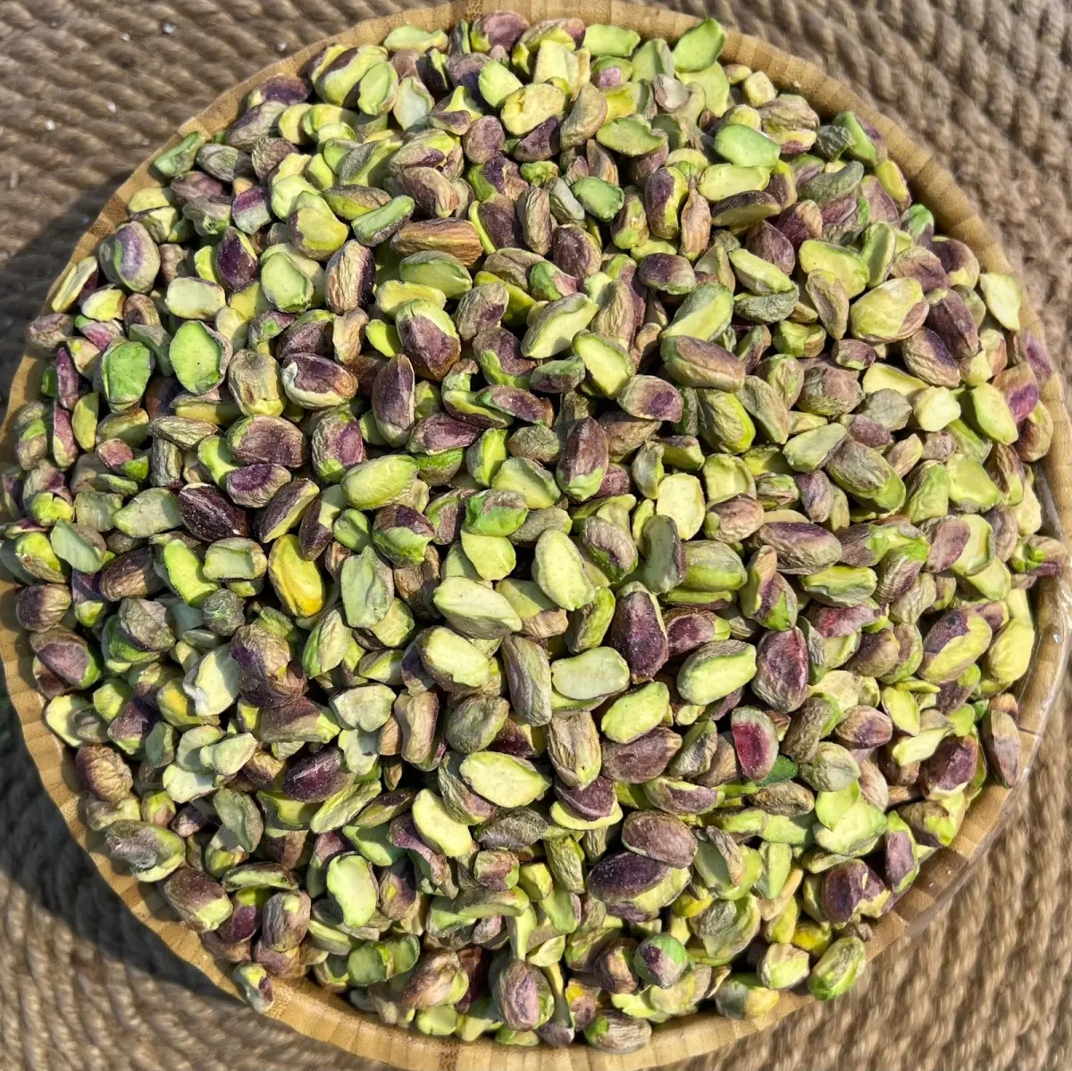 ناوکە فستەقی لەپ