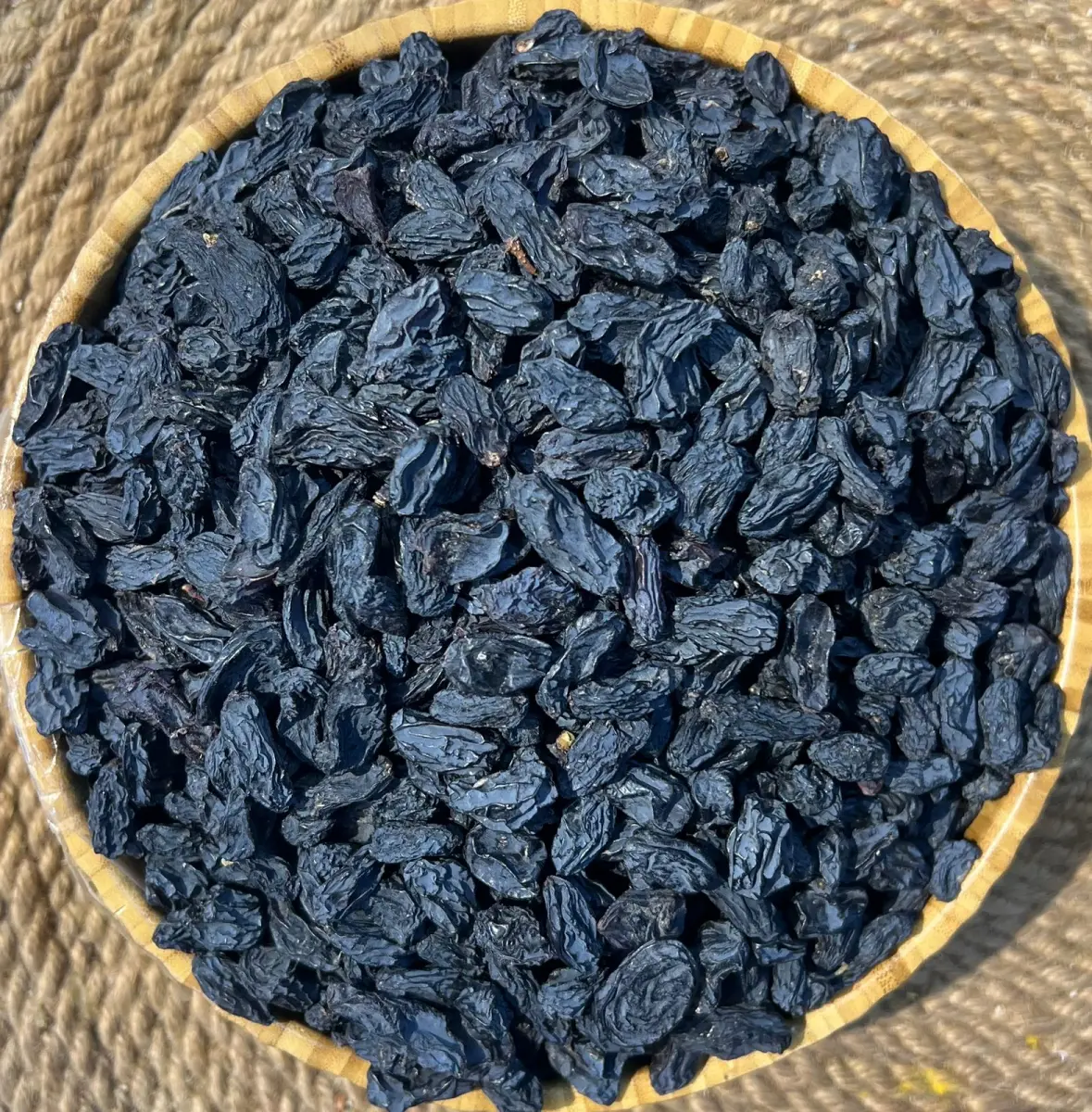 مێوژی ڕەشی ئۆزبەکی ١٥٠ دەنک