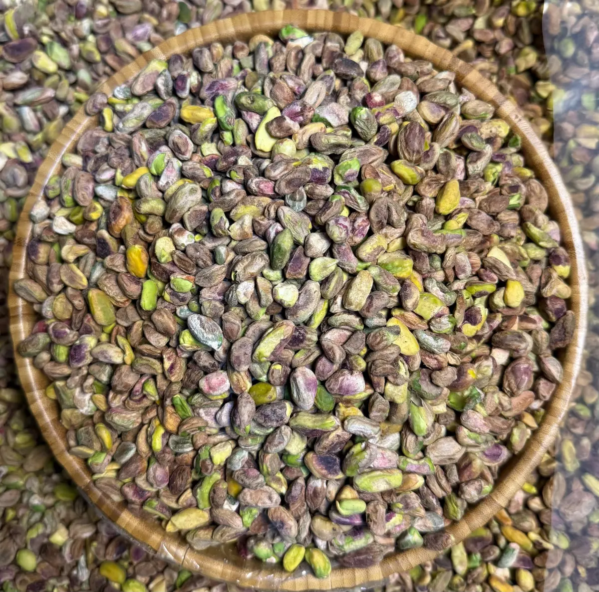 ناوک فستق احمدی کۆد ٥